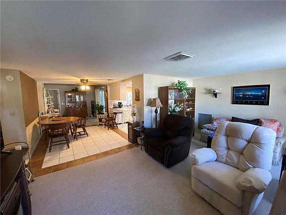 2nd image of 8602 Arrowhead Dr