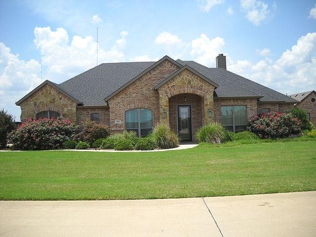 1st image of 164 Berkshire Ln