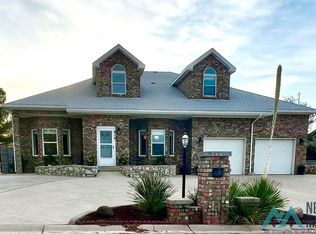 810 Dennis Way, Carlsbad, NM 88220