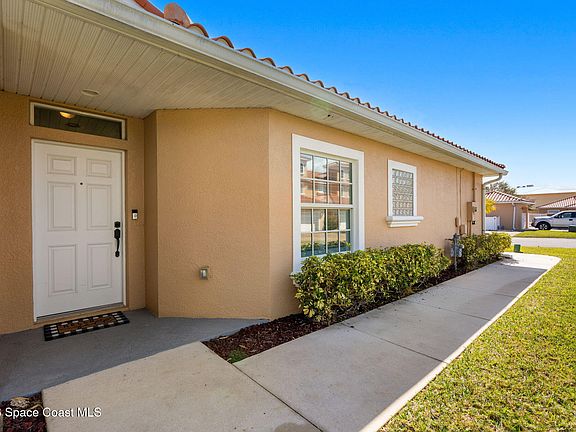 2nd image of 1287 Etruscan Way #114