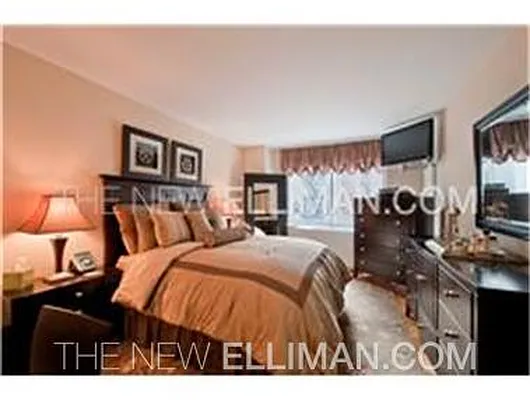 Rented by Douglas Elliman | media 1