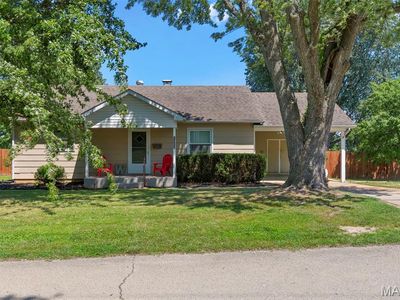 1323 S 5th St, De Soto, MO, 63020