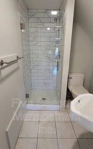94 N Winooski Ave #4 — Photo 11