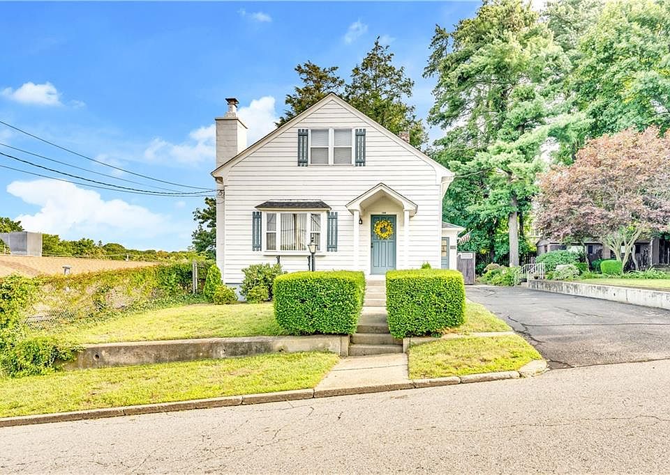 1st image of 199 Gladstone St
