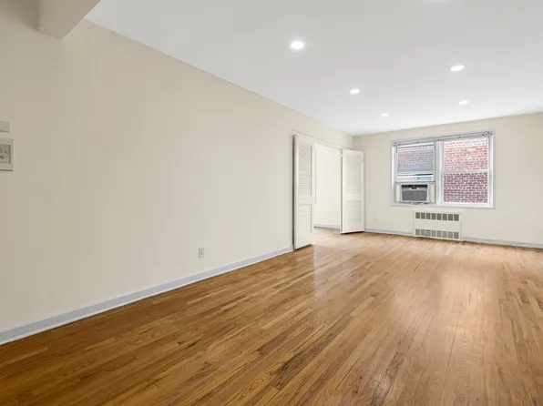 72-10 112th Street image 10 of 27