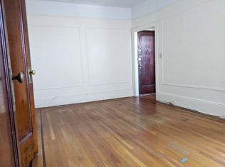 22-76 41st St #4A, Astoria, NY 11105