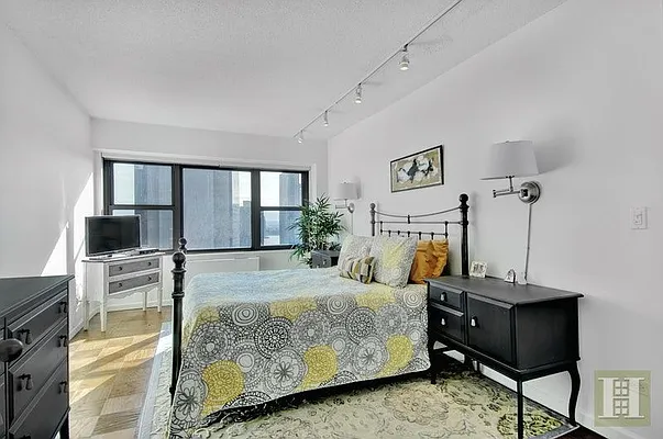Sold by Halstead Real Estate | media 4