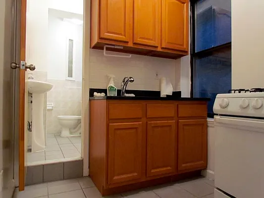 Rented by Landmark Real Estate | media 15