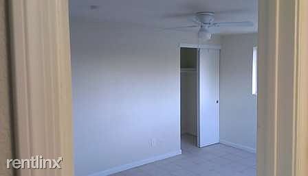 4th image of 350 W Pueblo Ave