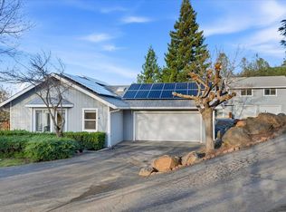 16380 Thornberry Way, Grass Valley, CA 95949