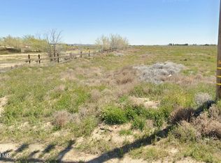 5800 W Elder Ave, Rosamond, CA 93560