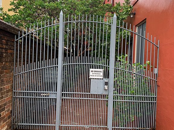 3rd image of 1119 Chartres St APT 105