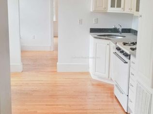 32 Prince St #3R, Boston, MA 02113