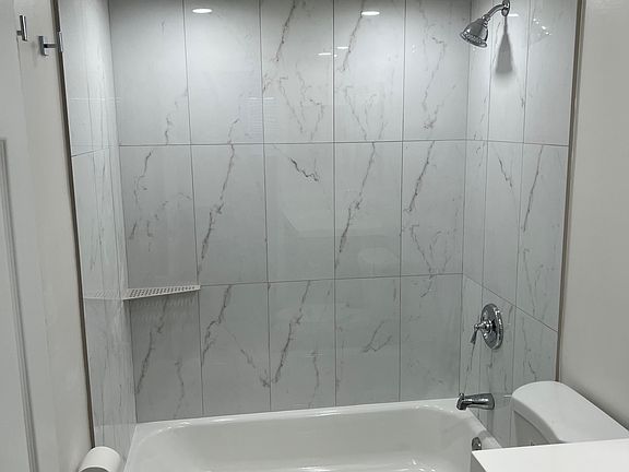 3rd image of 3041 SE Aster Ln APT 502