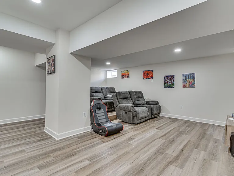 11315 Demmy Way — Photo 32