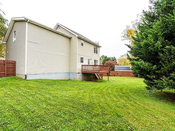 4th image of 5008 Norwind Ln