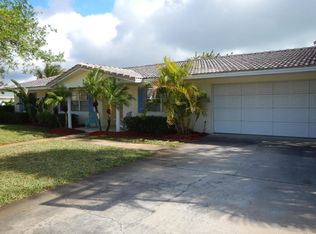 750 Malibu Ln, Indialantic, FL 32903