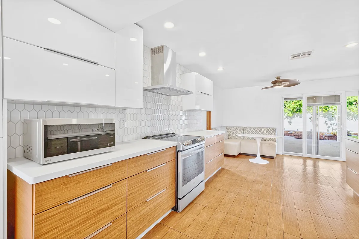 Building Photo - 72996 Bursera Way