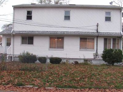 3 19th Ave, Bay Shore, NY, 11706