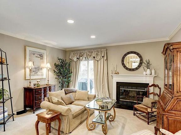 5th image of 7733 Marshall Heights Ct #1