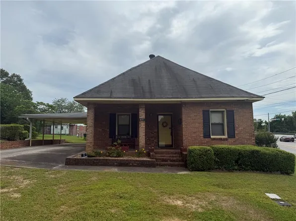 871 Malcom St SE, Conyers, GA 30012