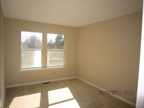3rd image of 1254 Township Dr