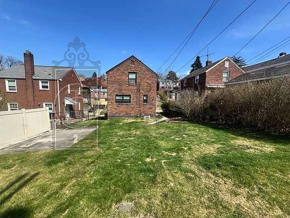 3rd image of 209 Mira Ave