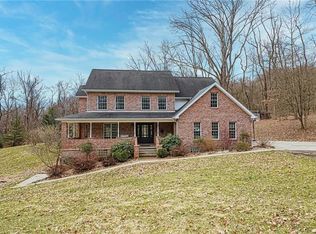 1035 Stewart Rd, Mc Donald, PA 15057