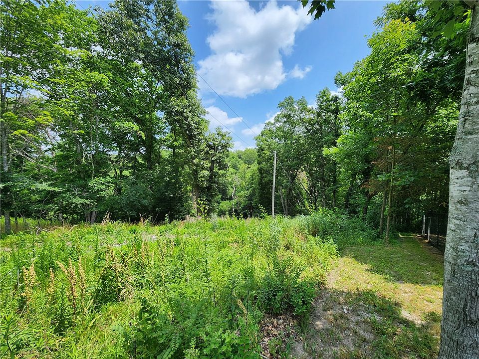 1st image of 20 Pennine Ln #20