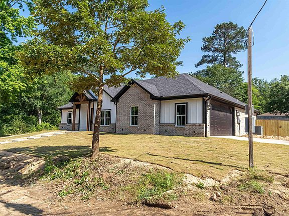 4th image of 19089 Pinedale Cir