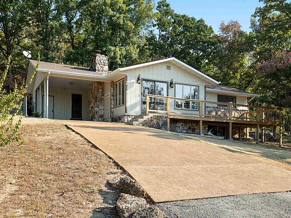 4th image of 1502 Emerald Cove Dr