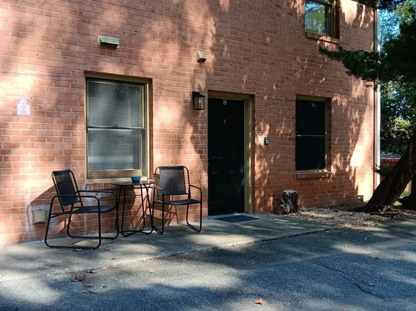1440C 5th St SW, Charlottesville, VA 22902