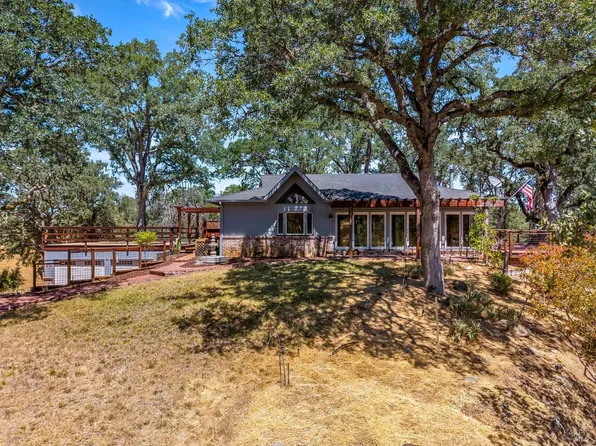 608 Dixon Drive, Lakeport, CA 95453