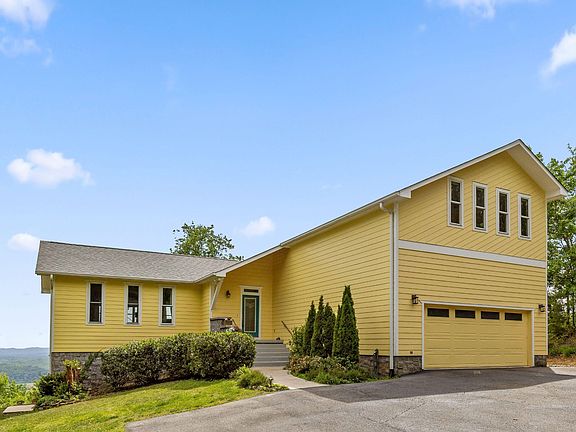 4th image of 9028 Terrace Falls Dr