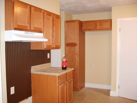 5th image of 1325 Sylvan Ave SE