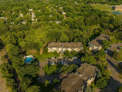 4001 Heritage Hills Dr APT 206, Bloomington, MN, 55437
