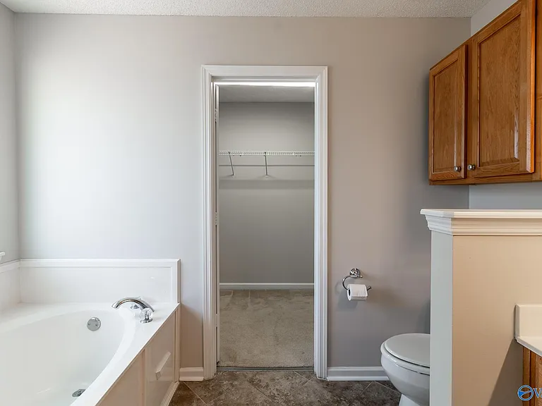 114 Clover Ridge Dr — Photo 24