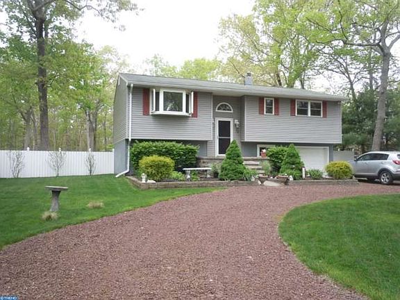 2nd image of 109 Wisconsin Trl
