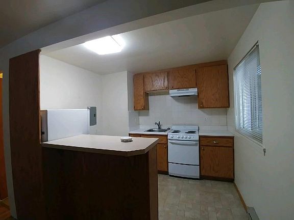 4th image of 6537 Oswego Pl NE APT 6