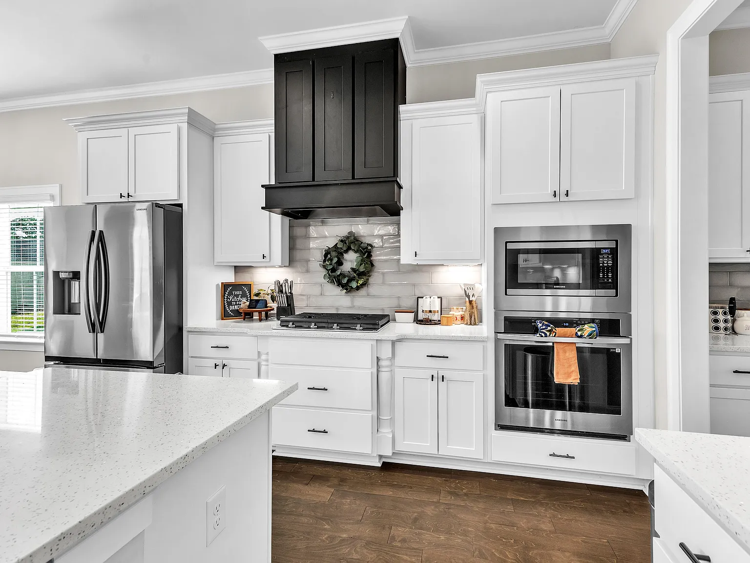 4 bed, 3.5 bath, 3172 sqft, $3,300 — Photo 4