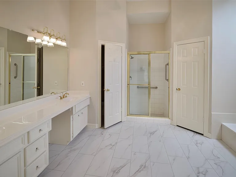 1839 Lake Winds Dr — Photo 23