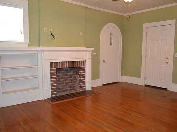 5th image of 319 N Gohmert St