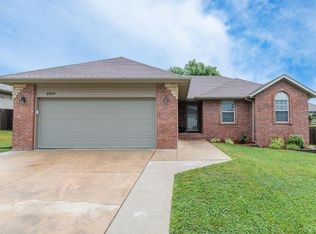 2995 W McGuffey St, Ozark, MO 65721