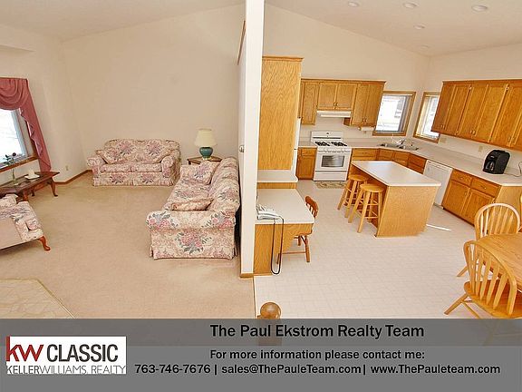 2nd image of 1932 118th Ave NE