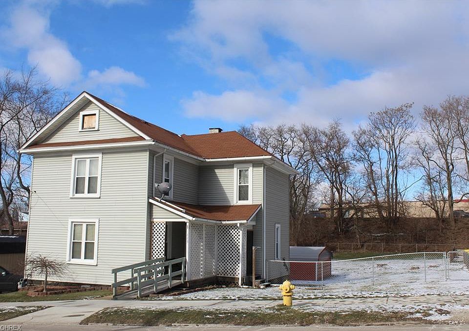 1st image of 448 Franklin Ave