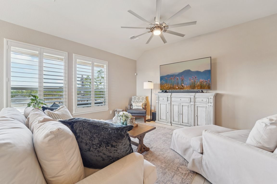 next background image