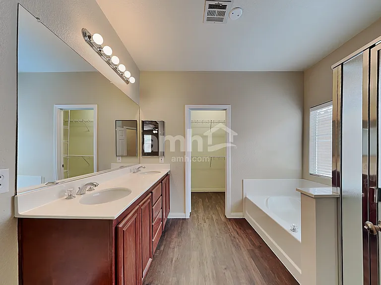 6709 Sand Swallow St — Photo 12