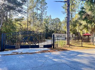148 S Ponder Ave, Lecanto, FL 34461