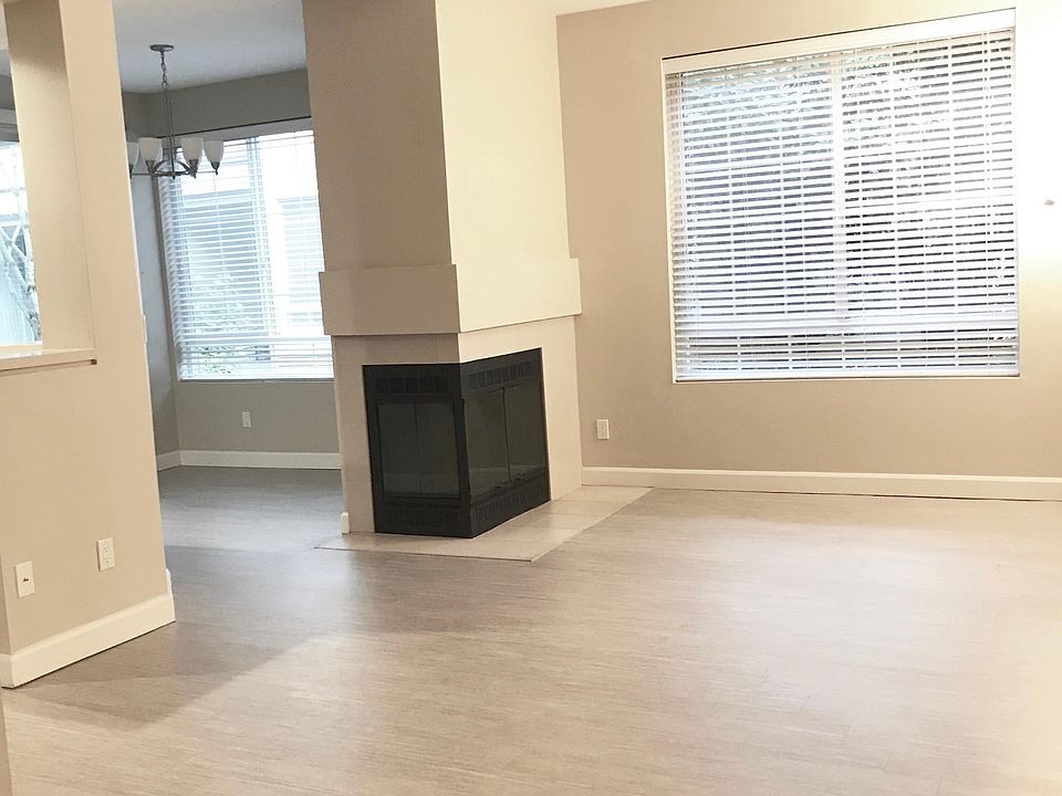 2nd image of 15420 Mill Creek Blvd APT N101