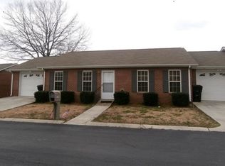 132 Middleton Ct, Tullahoma, TN 37388